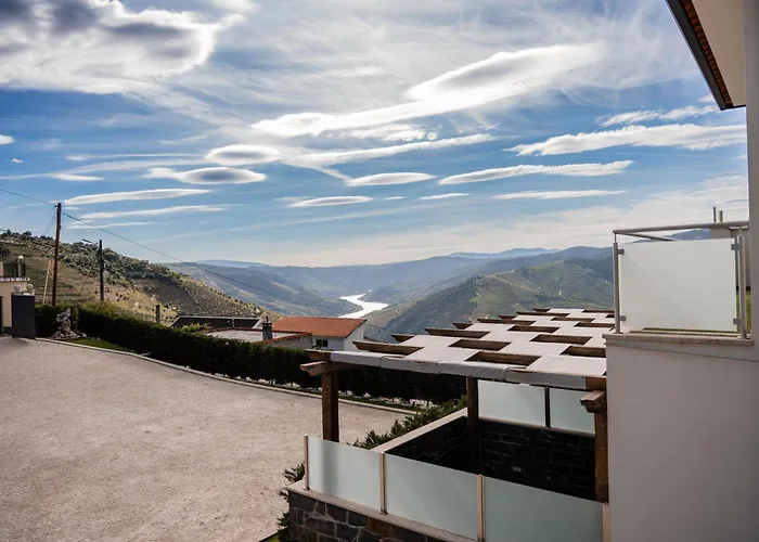 Socalcos Do Douro House